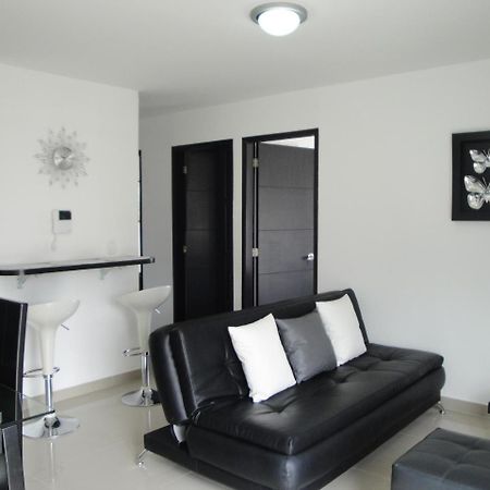 Santa Isabel Centro 401 Apartment Санта Роса де Кабал Екстериор снимка