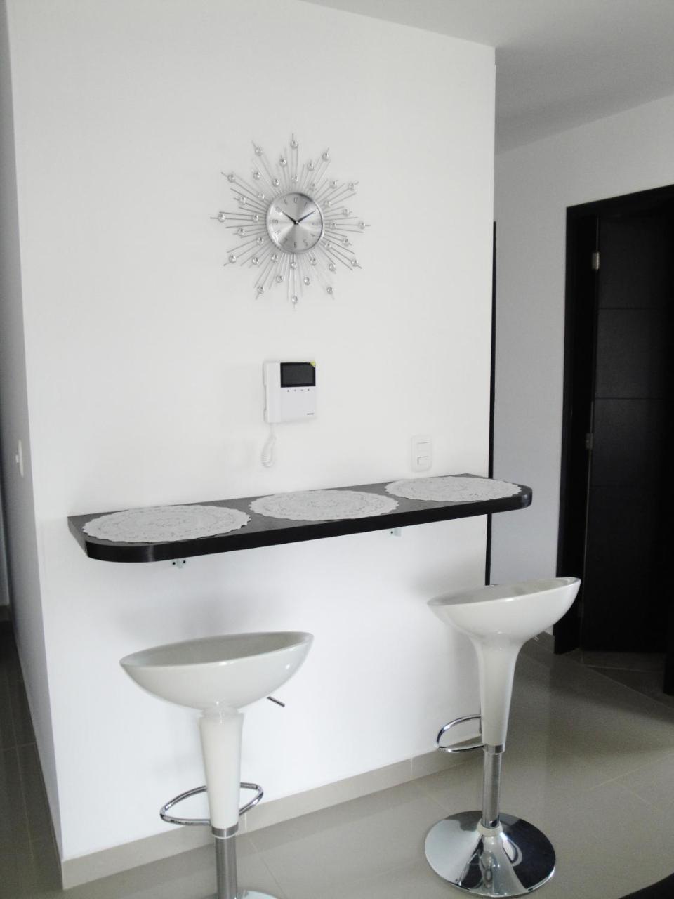 Santa Isabel Centro 401 Apartment Санта Роса де Кабал Екстериор снимка