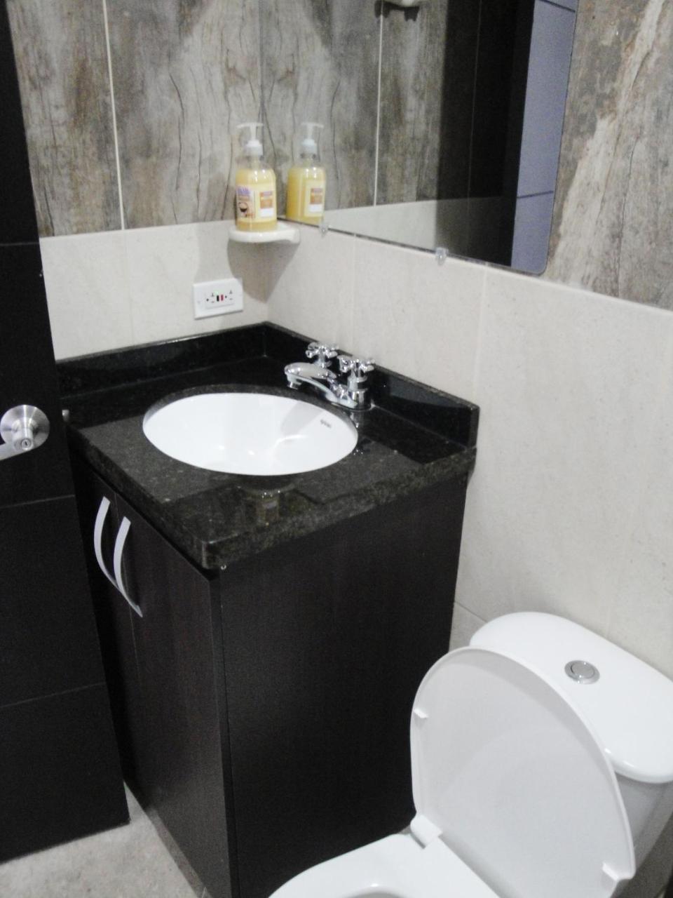 Santa Isabel Centro 401 Apartment Санта Роса де Кабал Екстериор снимка